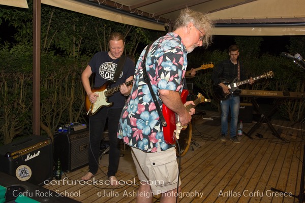 Rock School Nikos Pool (120)