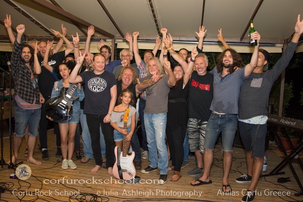 Rock School Nikos Pool (165)