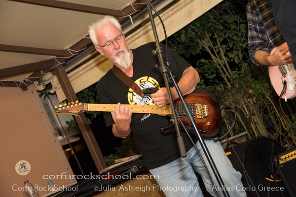 Rock School Nikos Pool (55)