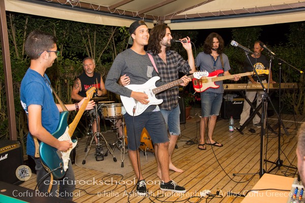 Rock School Nikos Pool (62)