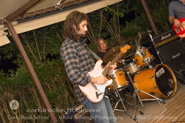 Rock School Nikos Pool (9)